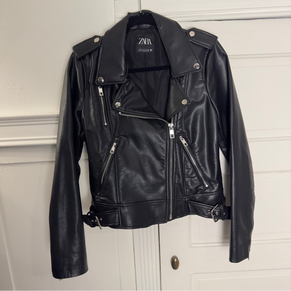 Zara black faux leather moto jacket M